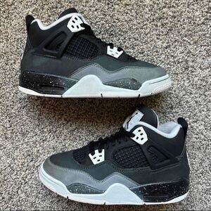 Nike Air Jordan 4 Fear Size 4.5 Youth (Size 6 Women's)